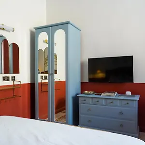 malta-luxe-guest-suite-central-location.hotelssaintjulians.com/